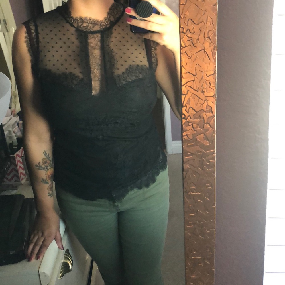 Lace f21 top